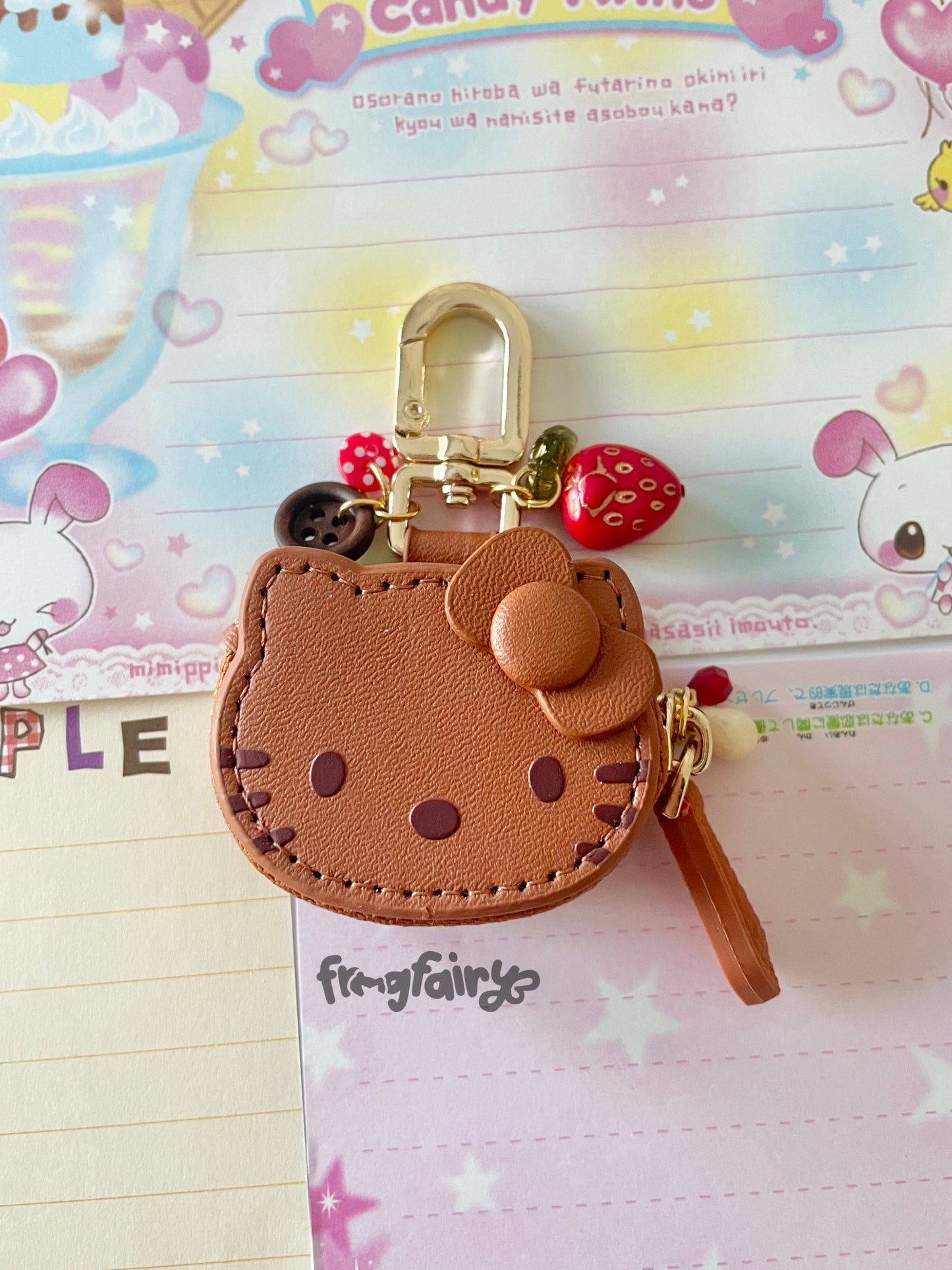 tan kitty keychain pouch