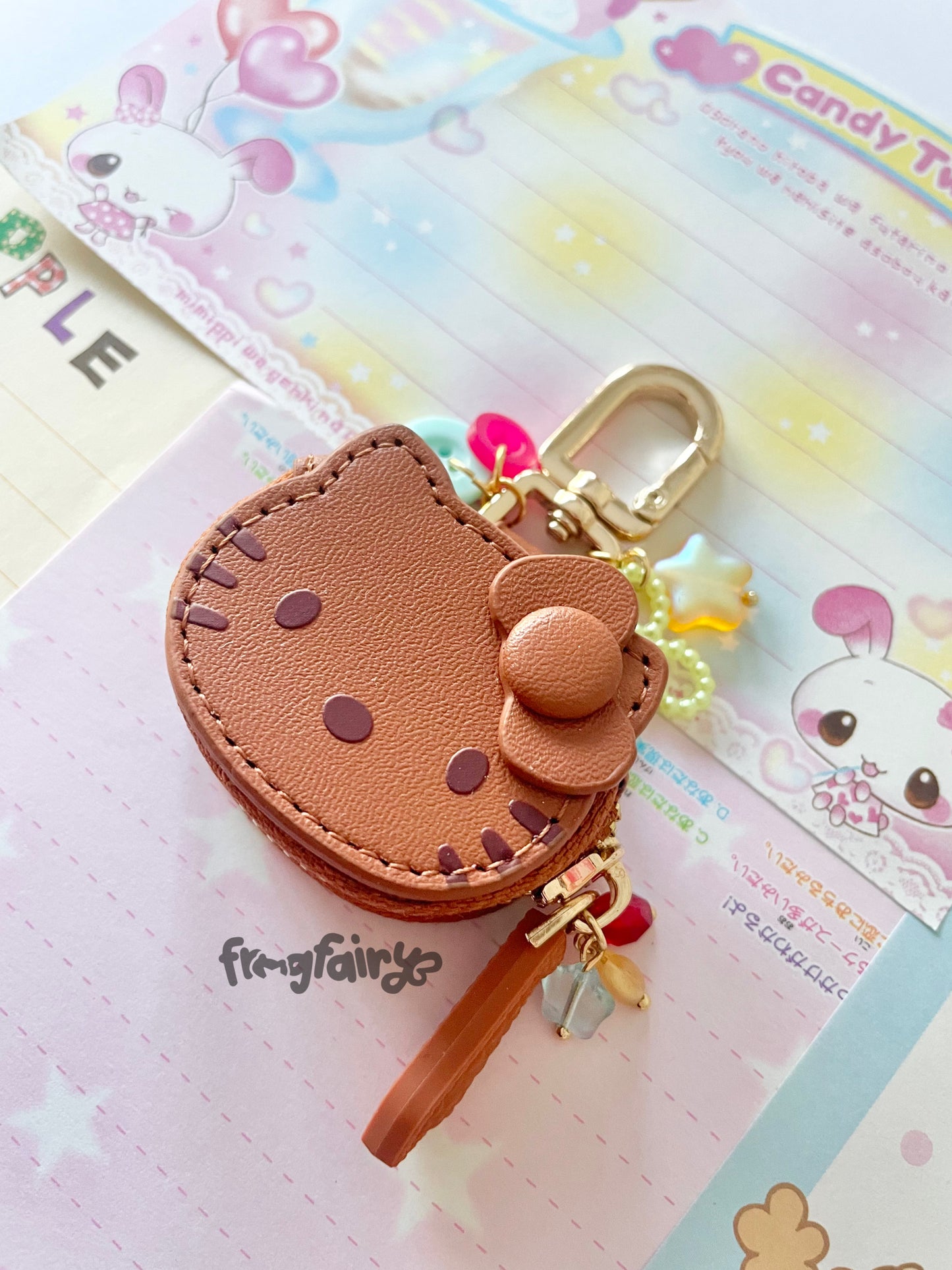 tan kitty keychain pouch