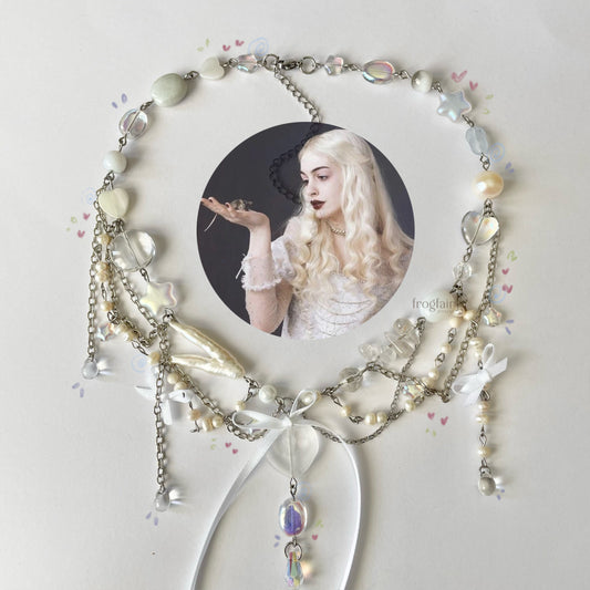 white queen necklace