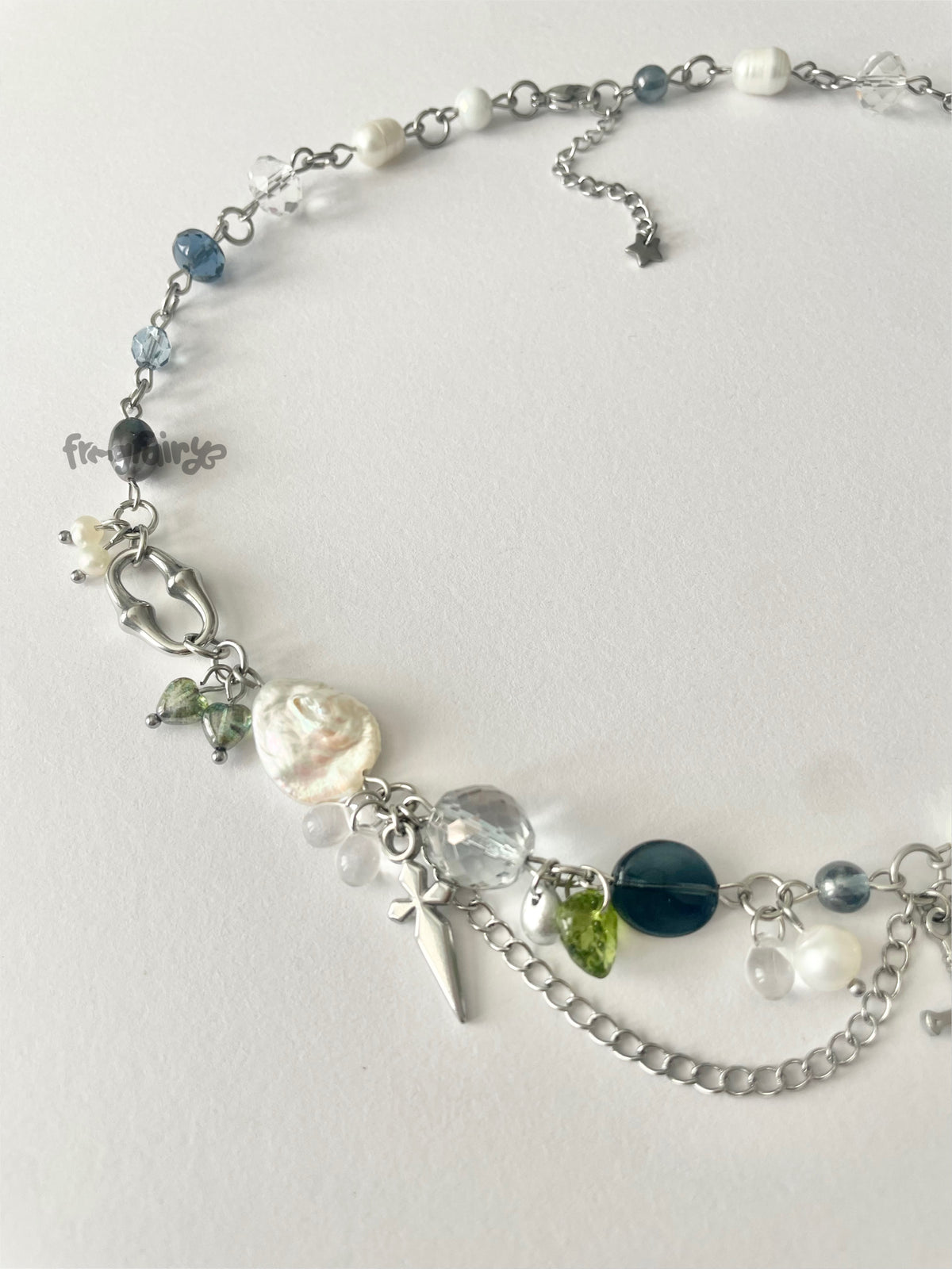 wisp necklace