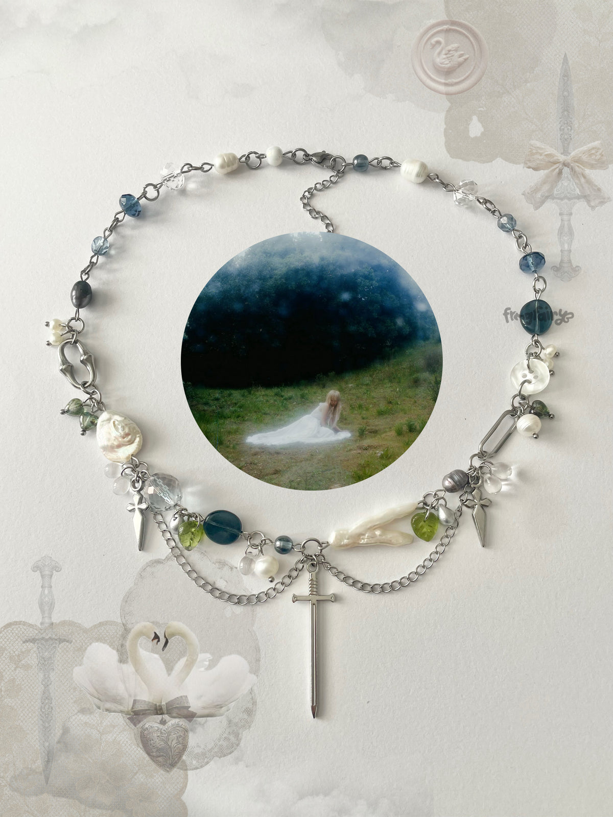 wisp necklace