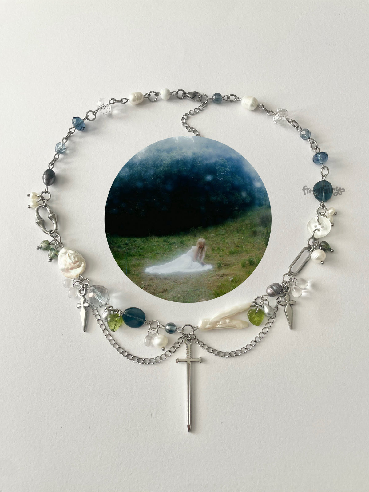 wisp necklace