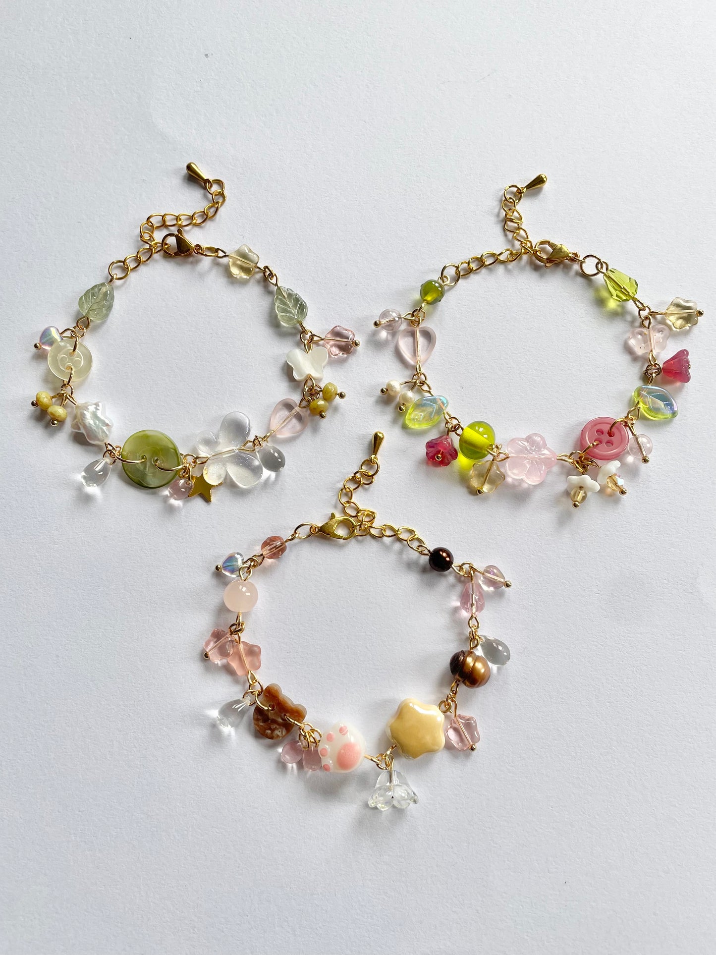 gold charm bracelets