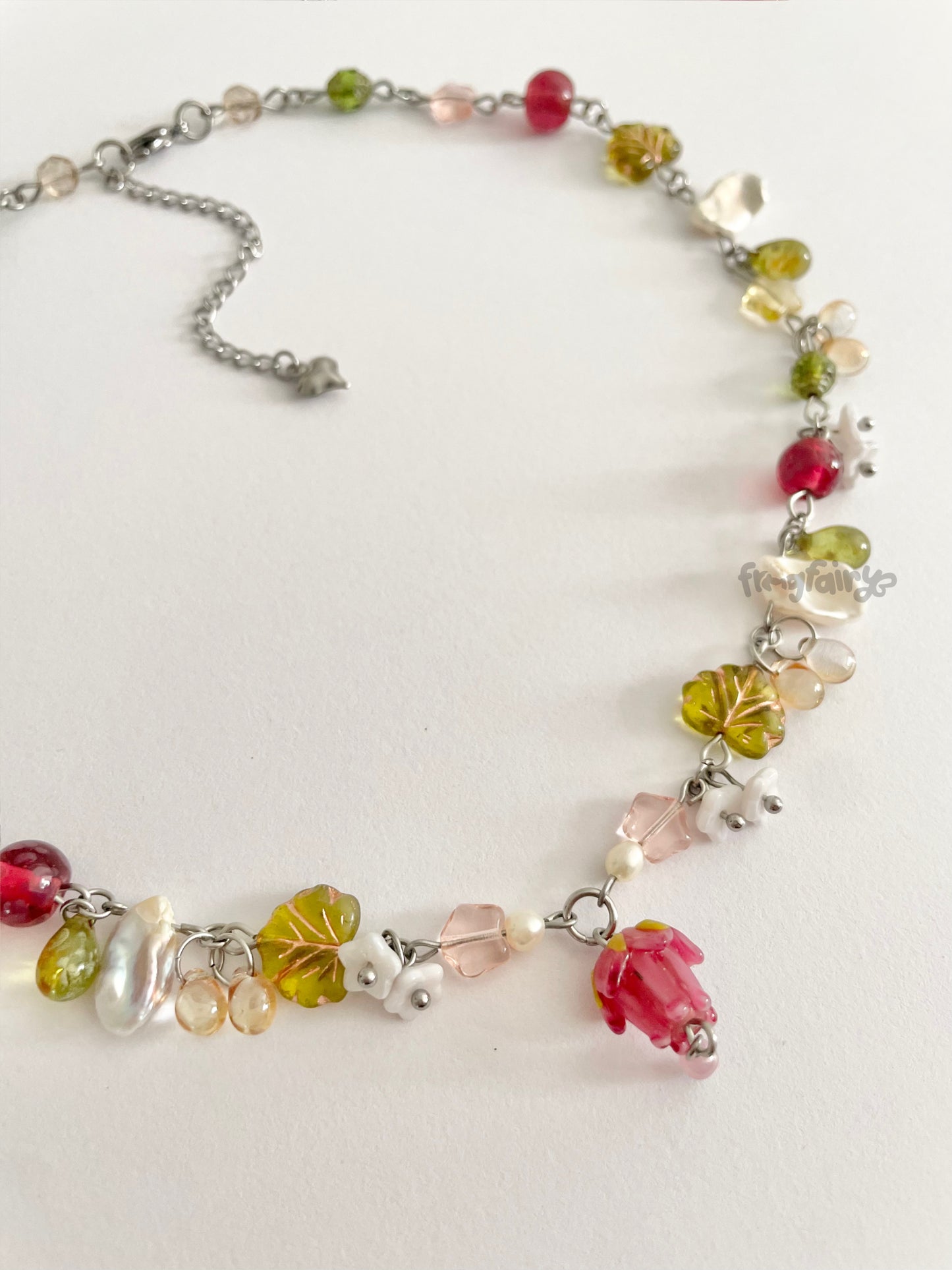 rosebud necklace